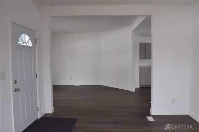 719 W Clegg, Dayton, OH 45417