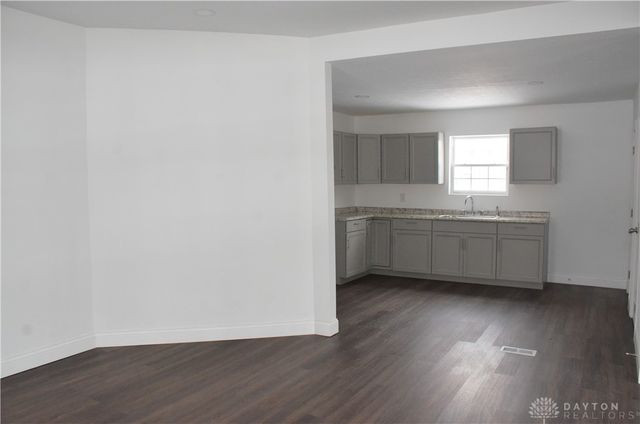 719 W Clegg, Dayton, OH 45417