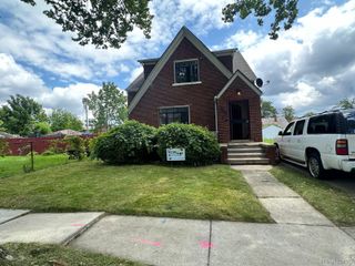 19440 Cliff Street, Detroit, MI 48234