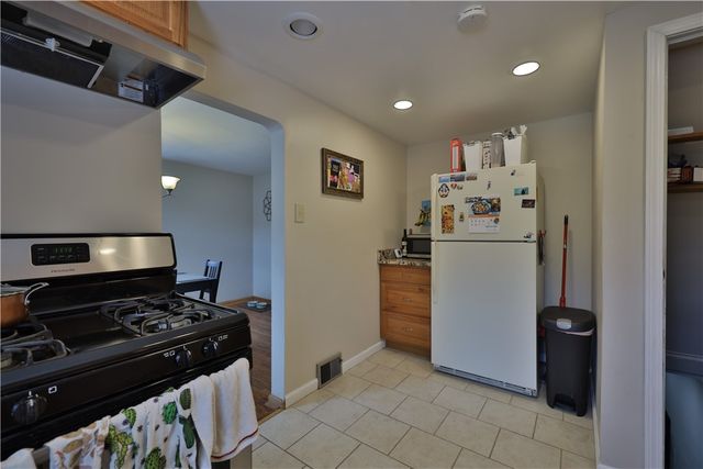 4259 Minnesota St, Greenfield, PA 15217