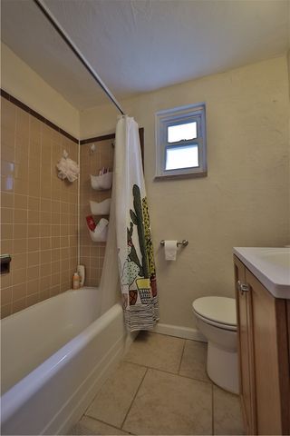 4259 Minnesota St, Greenfield, PA 15217