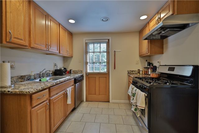 4259 Minnesota St, Greenfield, PA 15217