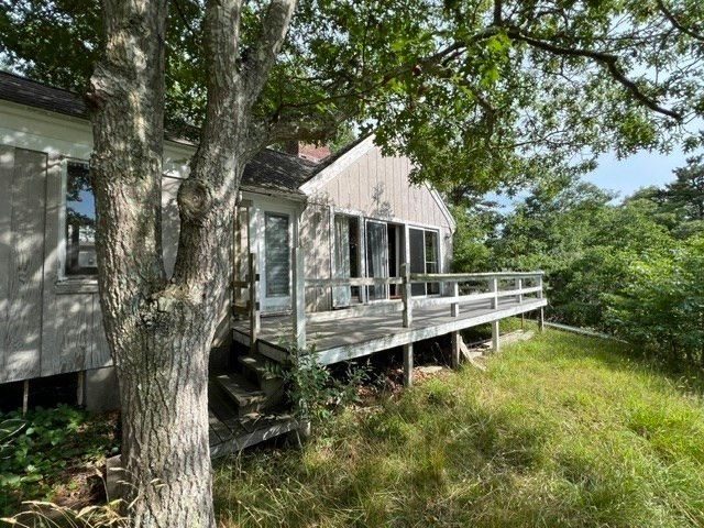 24 Spoondrift Way, Mashpee, MA 02649