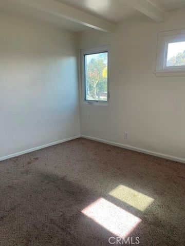 1326 W 98th, Los Angeles, CA 90044
