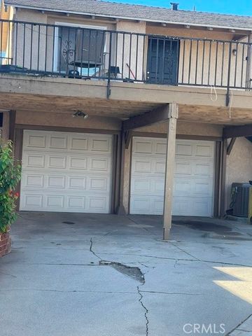 1326 W 98th, Los Angeles, CA 90044