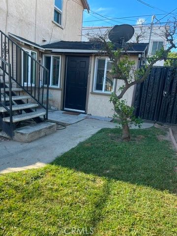 1326 W 98th, Los Angeles, CA 90044