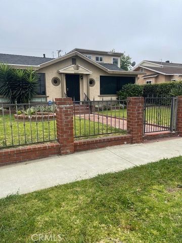 1326 W 98th, Los Angeles, CA 90044