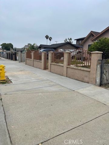 1326 W 98th, Los Angeles, CA 90044