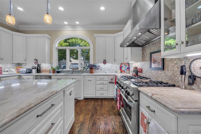 11503 S Granite Avenue, Tulsa, OK 74137