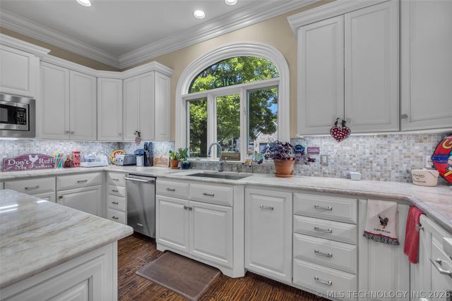 11503 S Granite Avenue, Tulsa, OK 74137