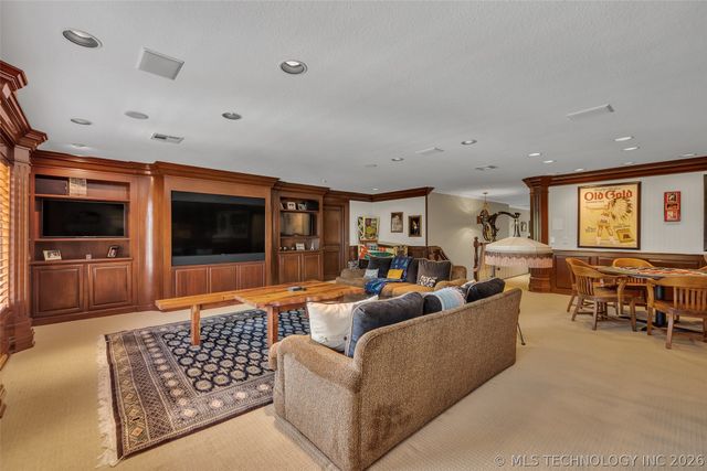 11503 S Granite Avenue, Tulsa, OK 74137