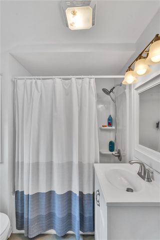 3416 Sterling Dr, Bethel Park, PA 15102