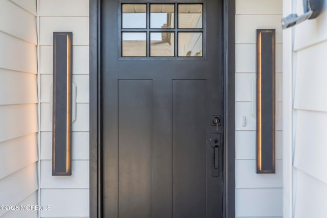 143 Davenport Road, Toms River, NJ 08757