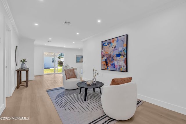 143 Davenport Road, Toms River, NJ 08757