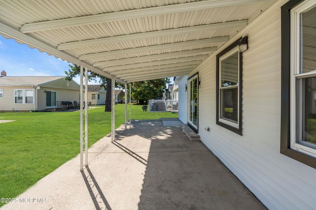 143 Davenport Road, Toms River, NJ 08757