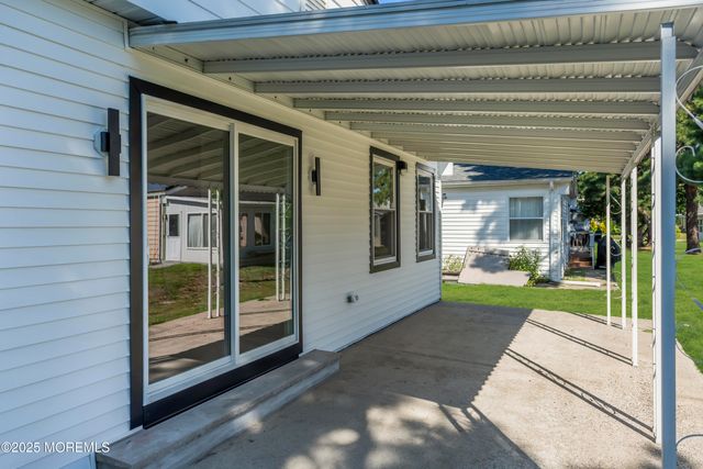 143 Davenport Road, Toms River, NJ 08757