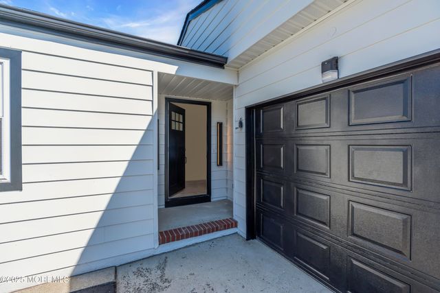 143 Davenport Road, Toms River, NJ 08757