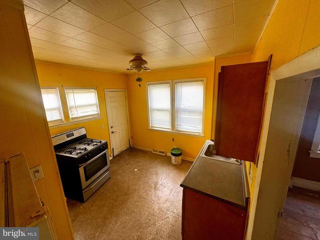 4562 HARDING RD, Pennsauken, NJ 08109
