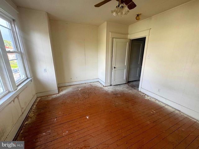 4562 HARDING RD, Pennsauken, NJ 08109