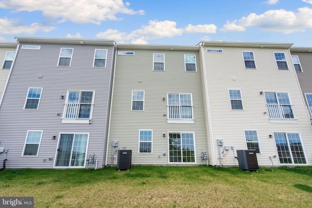 1505 WILMER PARK LN, Frederick, MD 21703