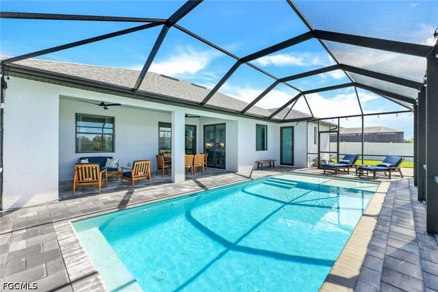 1510 NW 4th ST, Cape Coral, FL 33993