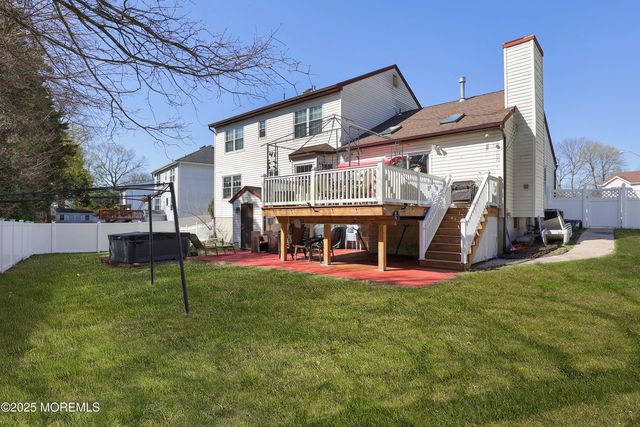 1009 Isaac Court, Toms River, NJ 08753