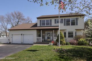 1009 Isaac Court, Toms River, NJ 08753