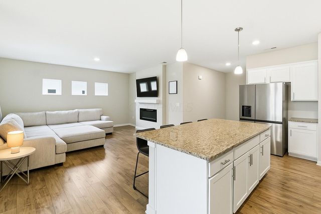 727 Abby Drive, Plain City, OH 43064