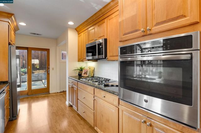 1830 1830 Nadine Ct, Pleasant Hill, CA 94523