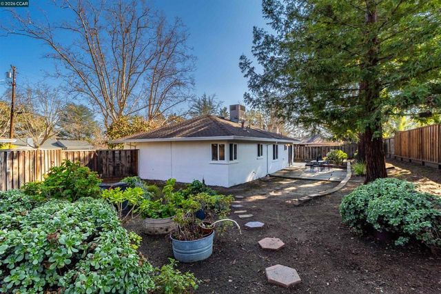 1830 1830 Nadine Ct, Pleasant Hill, CA 94523