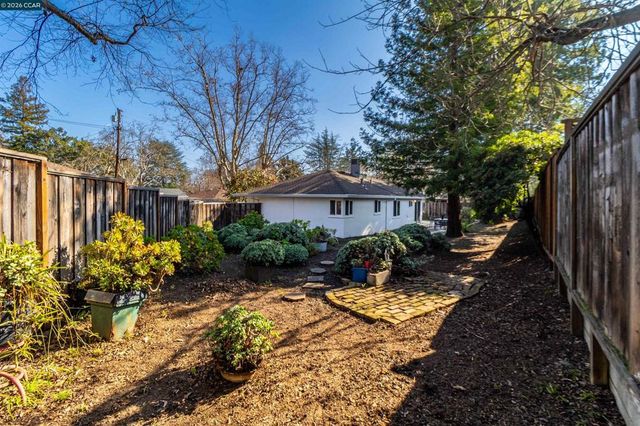 1830 1830 Nadine Ct, Pleasant Hill, CA 94523