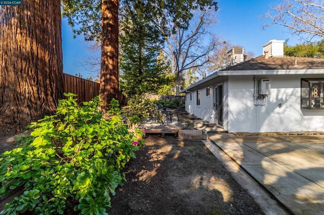 1830 1830 Nadine Ct, Pleasant Hill, CA 94523