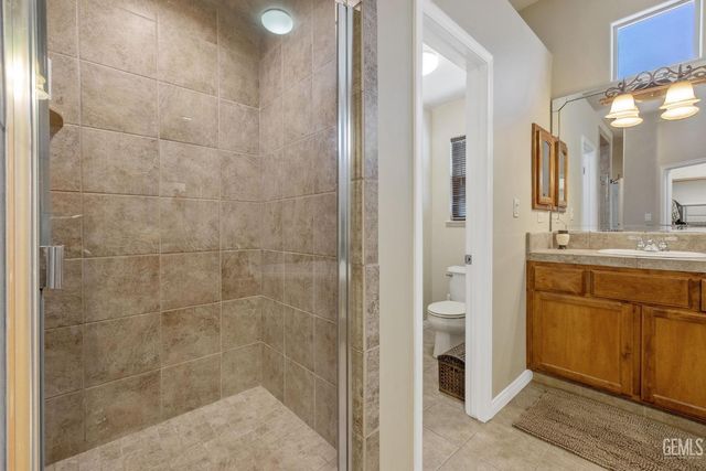 11305 Andretti, Bakersfield, CA 93312