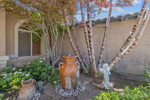 11305 Andretti, Bakersfield, CA 93312