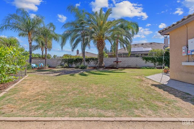 11305 Andretti, Bakersfield, CA 93312