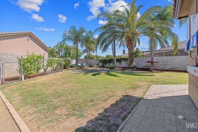 11305 Andretti, Bakersfield, CA 93312