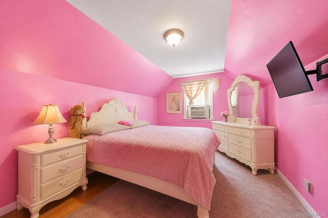 13170 221st Street, Laurelton, NY 11413