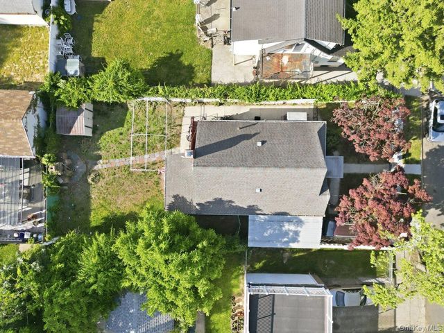 13170 221st Street, Laurelton, NY 11413