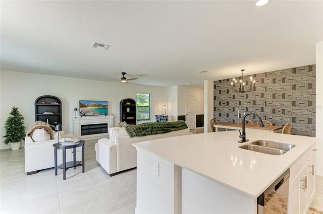 9175 TEQUILA SUNRISE DRIVE, Sarasota, FL 34241