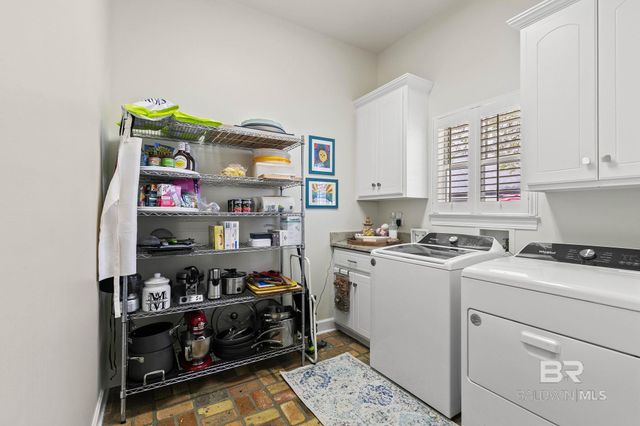 204 S Tee Drive, Fairhope, AL 36532