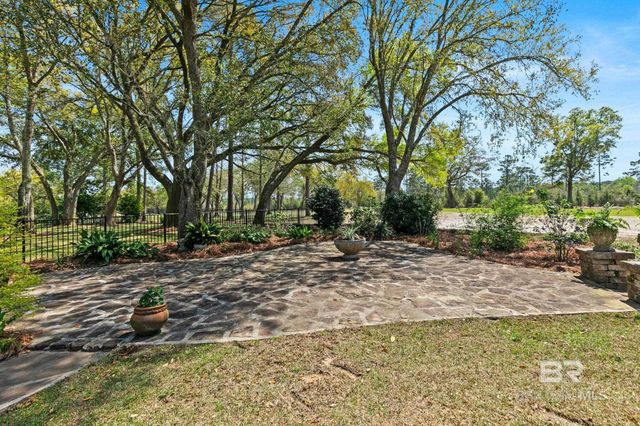 204 S Tee Drive, Fairhope, AL 36532