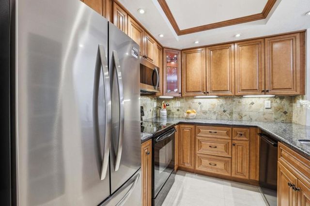 5320 Borneo Circle, San Jose, CA 95123