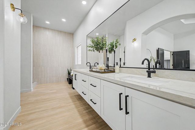 4055 N RECKER Road 51, Mesa, AZ 85215