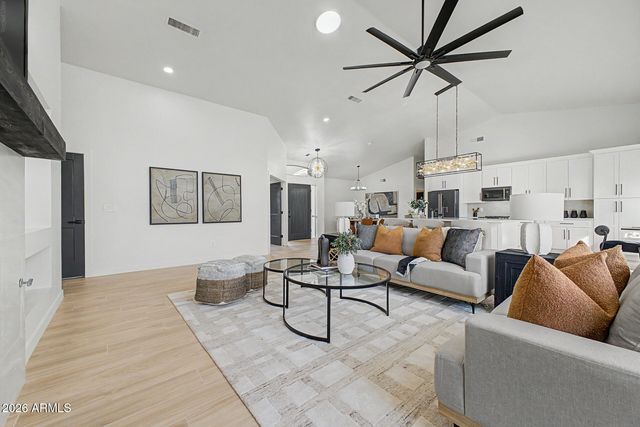 4055 N RECKER Road 51, Mesa, AZ 85215
