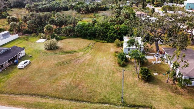 CANAL, Ruskin, FL 33570