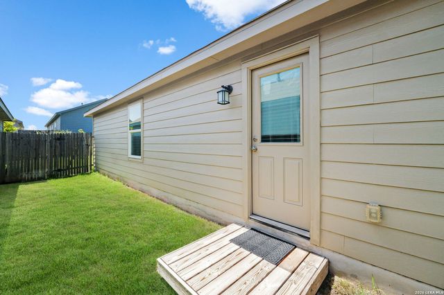 7307 Donkey Valley, San Antonio, TX 78252
