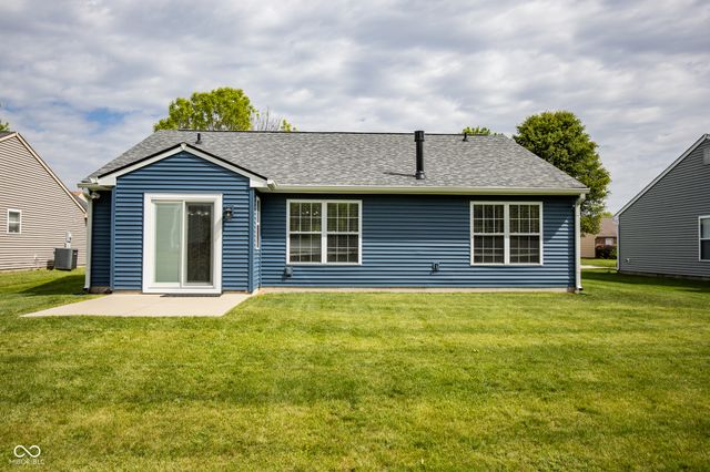 6735 W Odessa Way, Mccordsville, IN 46055