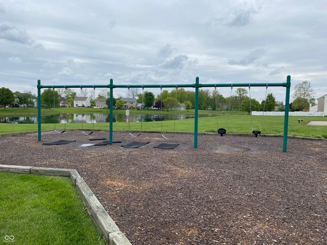 6735 W Odessa Way, Mccordsville, IN 46055