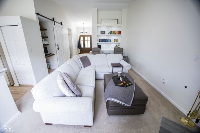 6735 W Odessa Way, Mccordsville, IN 46055