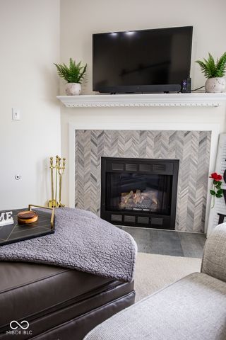 6735 W Odessa Way, Mccordsville, IN 46055
